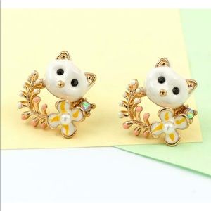 Betsey Johnson White Cat Earrings